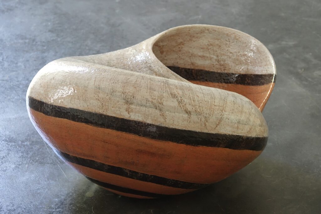 Helix naninia, 2020, glazed earthenware, 57 x 46 x 30 cm