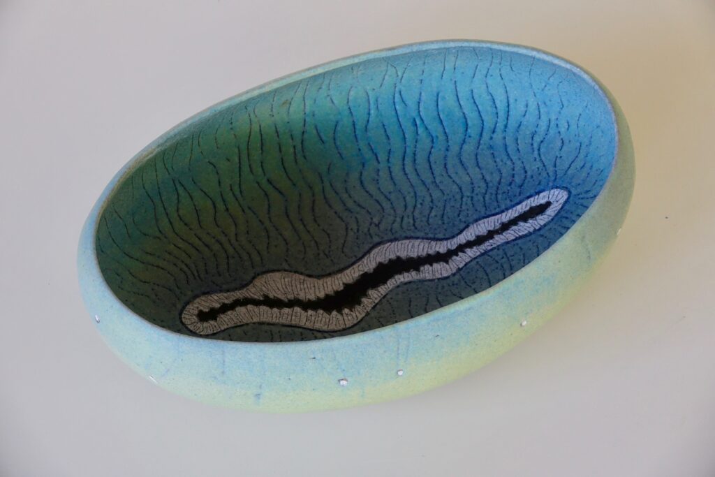 Green bowl, 2017, glazed stoneware, 40 x 25 x 14 cm
